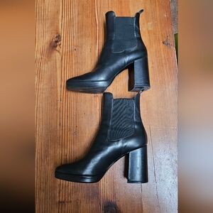 & Other Stories chunky heeled genuine leather boots EU 38 US 8
